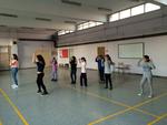 Els infants del Projecte Albira ballen zumba amb l'AEE