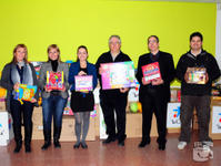lliurament joguines solidaries la caixa