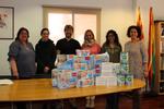 Acte de lliurament del donatiu de l'Associaci&oacute; de Comerciants a l'Ajuntament de Badia