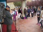 A la tarda la Marat&oacute; de Poesia es va traslladar a la porta de la Biblioteca Vicente Aleixandre