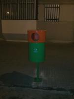 Paperera canina