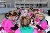 Més de 130 participants a la passejada per a la gent gran organitzada per Badia del Vallès