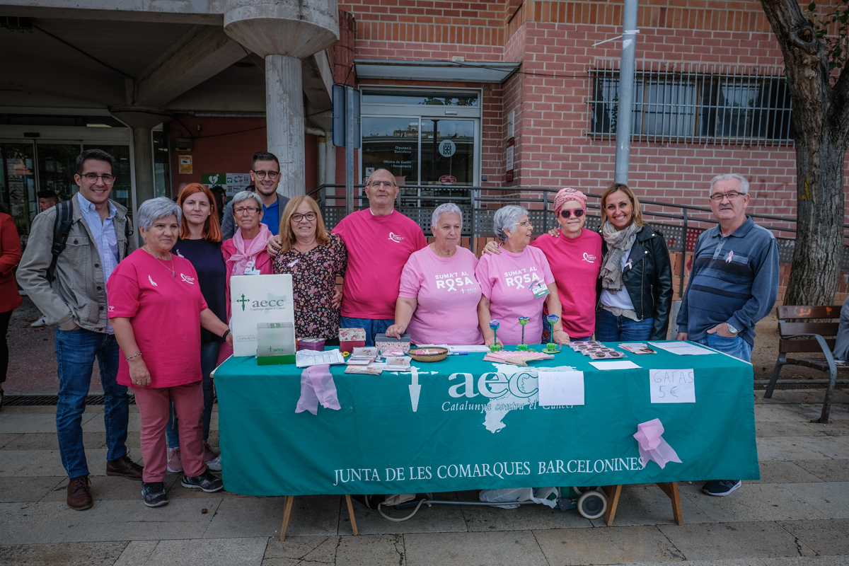 La paradeta de l'Associaci contra el Cncer de Badia del Valls