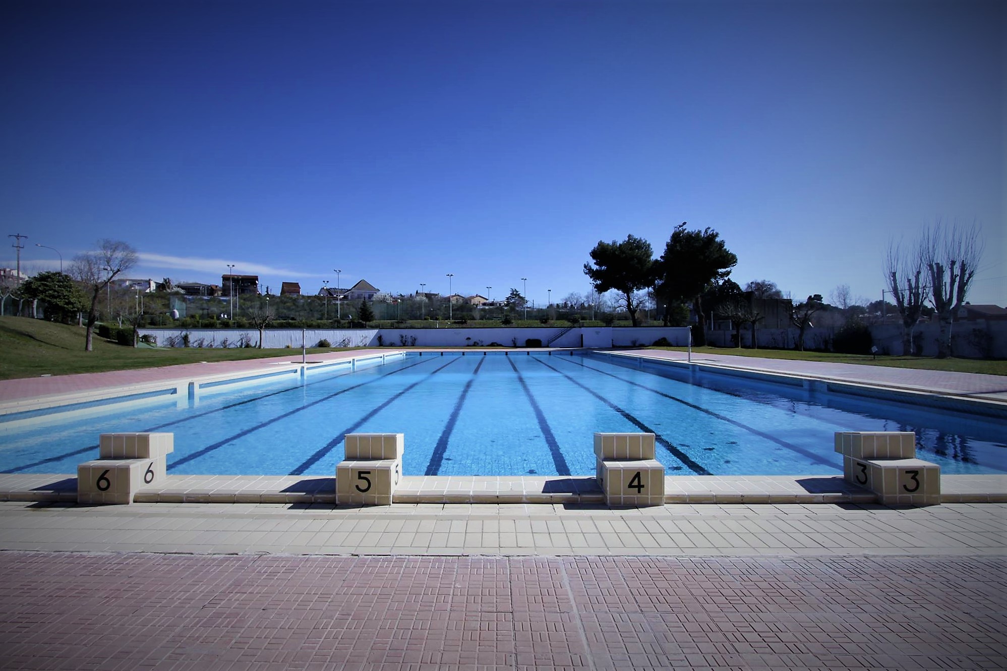 Dilluns 21 de juny obre la piscina d'estiu