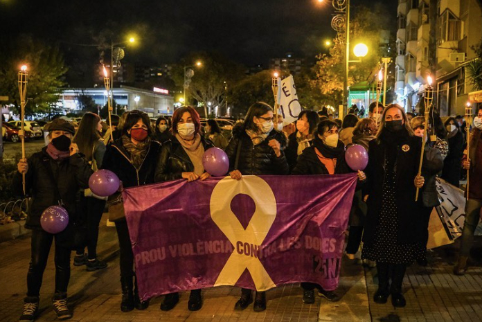 Commemoraci del Dia Internacional per lErradicaci de les Violncies Masclistes de l'any passat