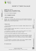 Decret i memòria de les obres d'asfaltat del paviment del camp de futbol