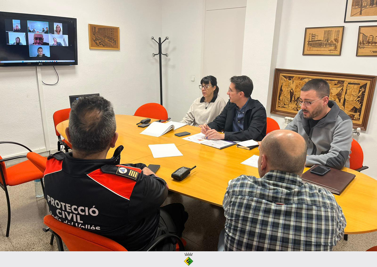 Tercera reuni� del Comit� Municipal d�Emerg�ncies per l�alerta per ventades