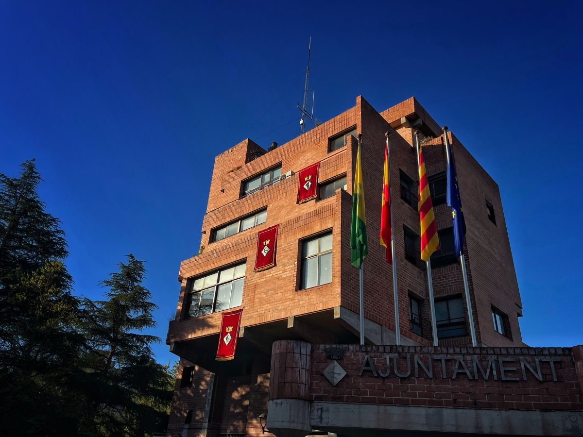 Ajuntament de Badia del Vall�s